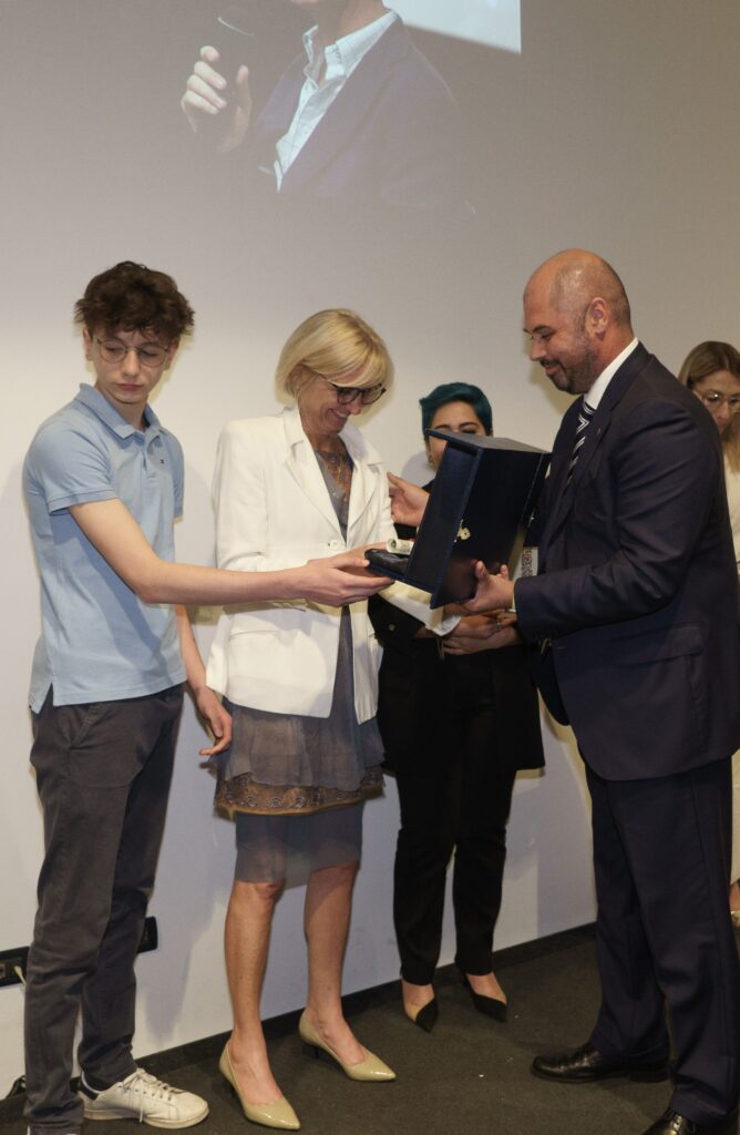 Consegna Premio Speciale2